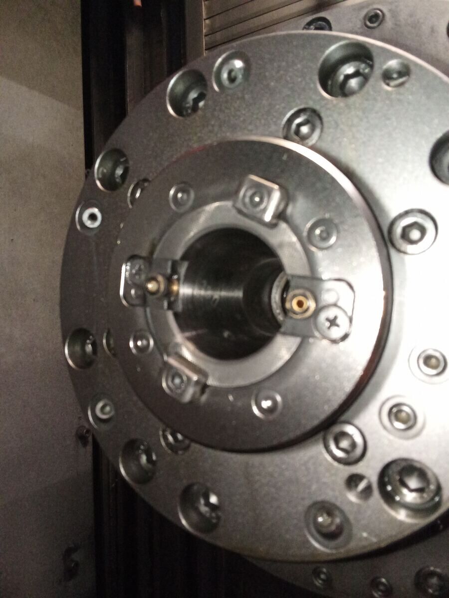 DMG Mori NH 5000 – vpenjalni konus vretena, Pred obnovo
